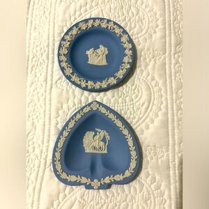 Lot of 2 Wedgewood Jasperware